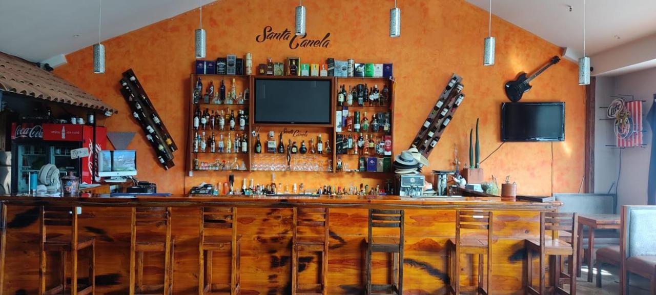 Hostel Santa Canela Cuenca Extérieur photo
