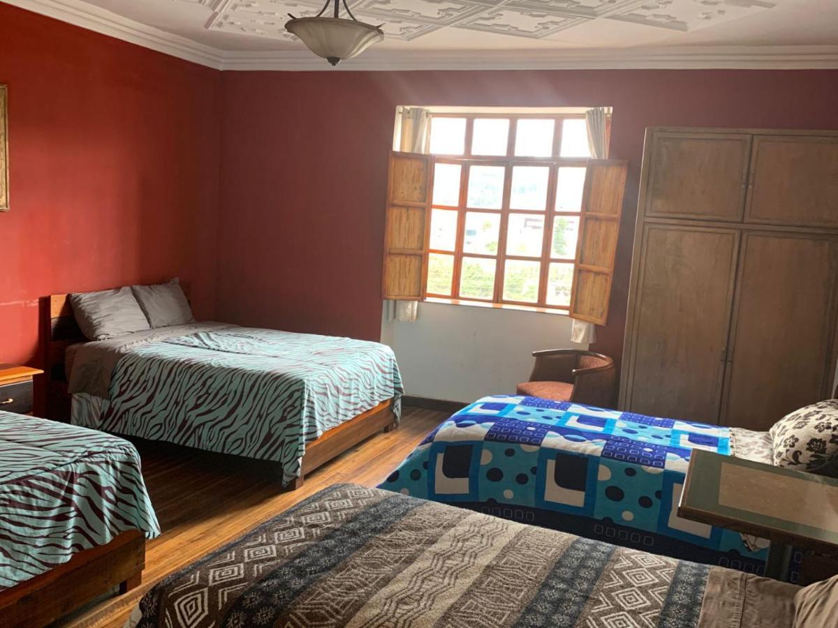 Hostel Santa Canela Cuenca Extérieur photo