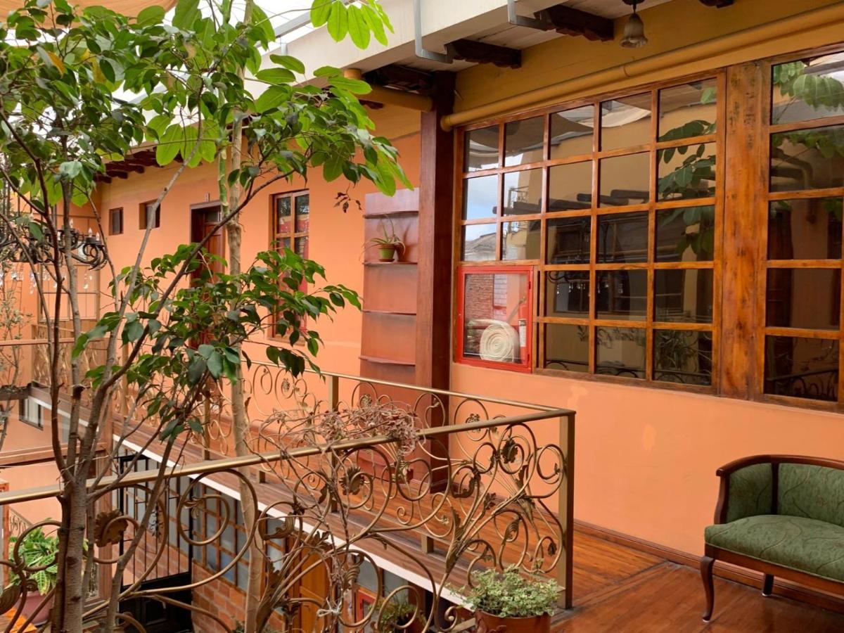 Hostel Santa Canela Cuenca Extérieur photo