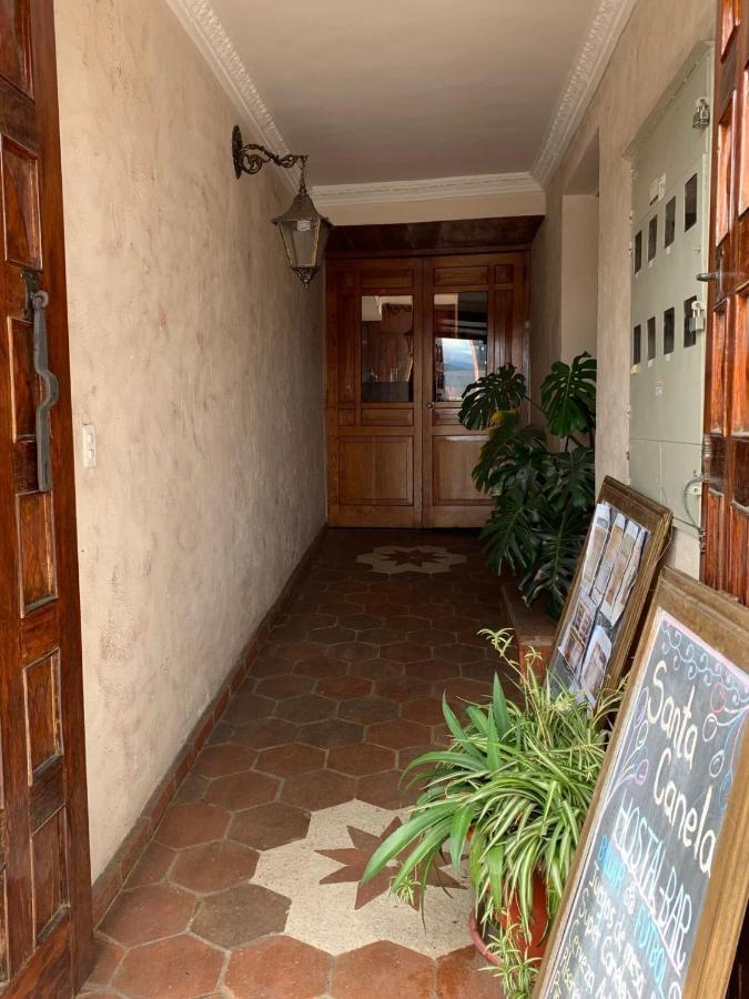 Hostel Santa Canela Cuenca Extérieur photo